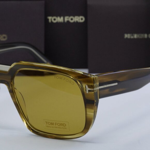 Tom Ford Oliver-02 Brown Square Sunglasses 55E FT1025/S Gold T NIB Full Set Tom Ford FT1025 55E Oliver 02 Square Sunglasses - Coloured  main image 3